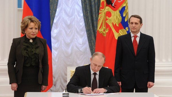 Владимир Путин подписал Указ об образовании Крымского Федерального округа РФ