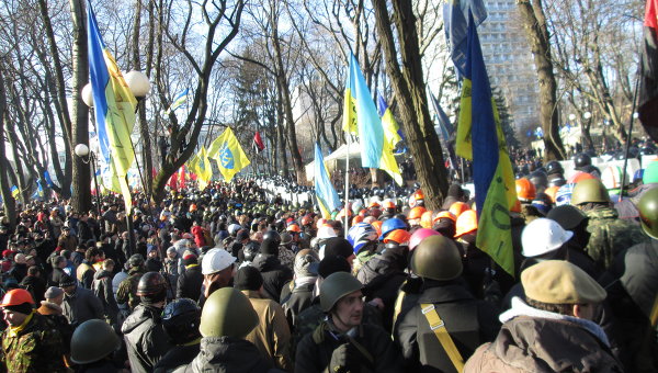 Радикалы на улице Грушевского