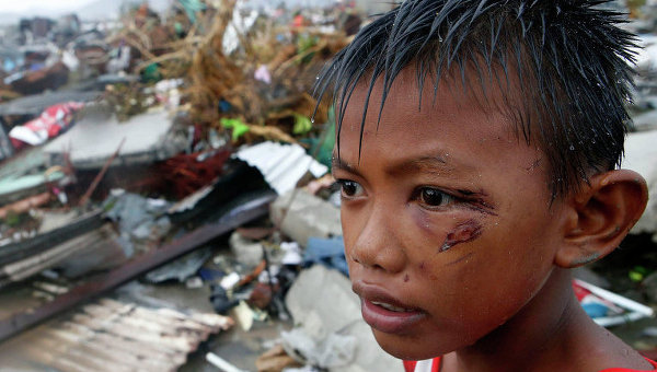 Последствия супертайфуна Йоланда на Филиппинах. Архивное фото