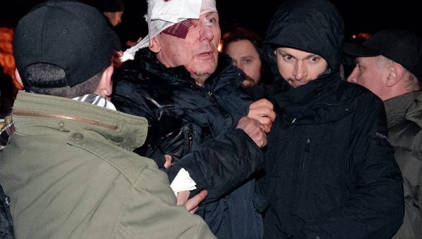 Бывший глава МВД Украины Юрий Луценко избит в Киеве. Архивное фото
