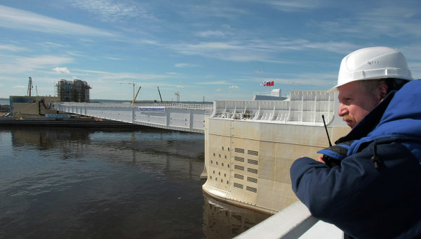 Комплекс защитых сооружений Санкт-Петербурга от наводнений. Архивное фото
