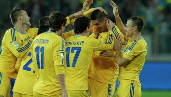 Сборная Украины по футболу. Архивное фото