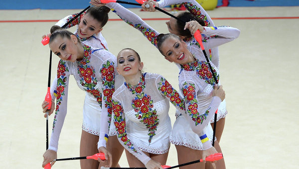 Художественная гимнастика. Сборная Украины. Архивное фото