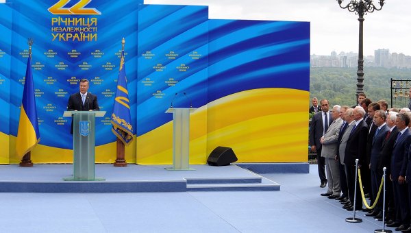Виктор Янукович на праздновании Дня независимости Украины