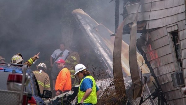 Крушение самолета в штате Коннектикут