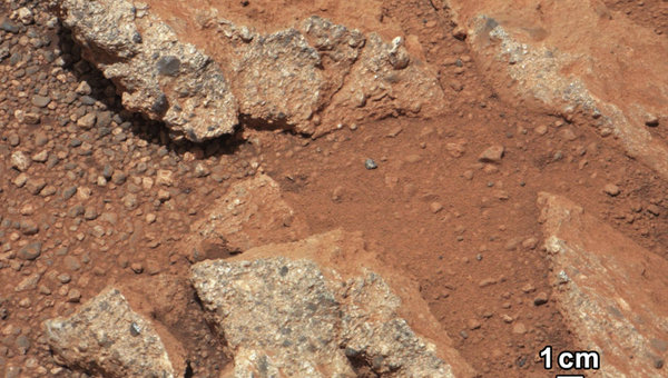 Марсоход Curiosity нашел следы древнего марсианского ручья