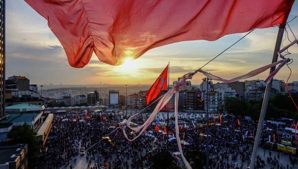 Антиправительственные выступления в Турции