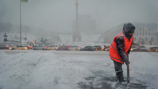Снегопад в Киеве. Архивное фото