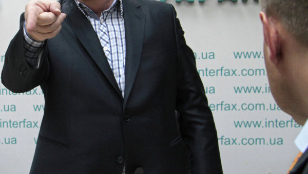 Владимира Жириновского закидали квашеной капустой в Киеве