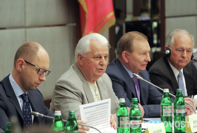 Второе заседание Всеукраинского круглого стола национального единства