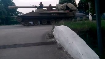 Тяжелая артиллерия в городе Счастье Луганской области