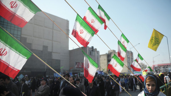 Флаги Ирана. Архивное фото