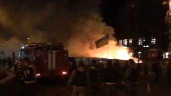 Пожар ночью на Майдане
