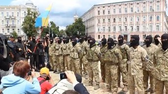 Присяга бойцов батальона Азов