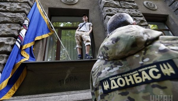 Бойцы батальона Донбасс требуют отменить перемирие