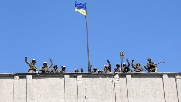 Украинские военнослужащие освободили Славянск