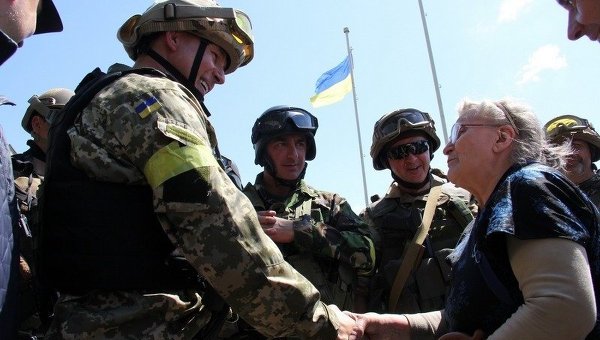 Украинские военнослужащие освободили Славянск