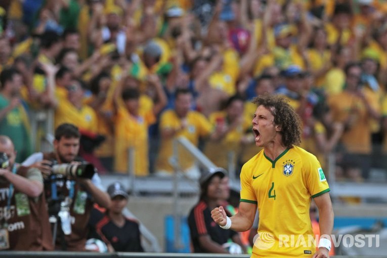 Игрок сборной Бразилии Давид Луис