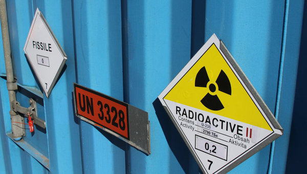 Контейнер с низкообогащенным ураном. Архивное фото