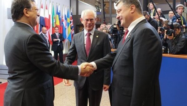 Украина и ЕС подписали соглашение об ассоциации