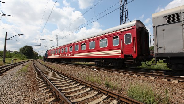 Поезд с телами жертв катастрофы Boeing 777 прибыл в Харьков