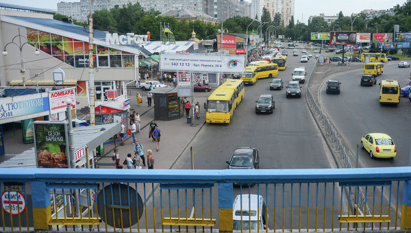 Станция метро Левобережная