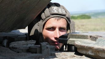 Украинский военный в зоне АТО