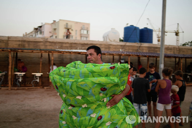 Лагерь беженцев с Украины в Севастополе