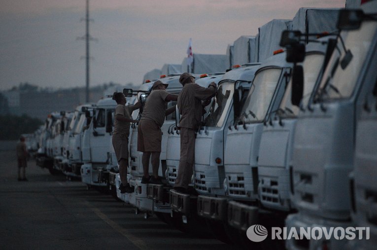 Отправка гуманитарного конвоя в Украину