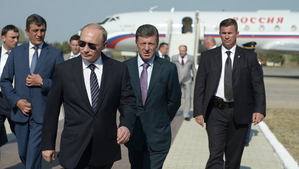 Рабочая поездка Путина в Крым
