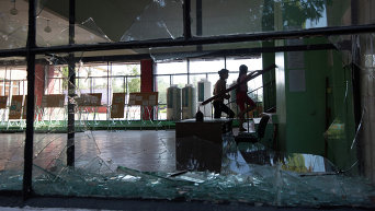 Школа в Краматорске после обстрела. Архивное фото