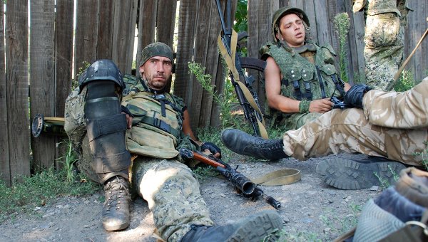 Бойцы ополчения ДНР в Иловайске