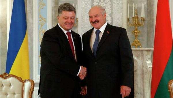 Встреча Порошенко и Лукашенко в Минске. Архивное фото