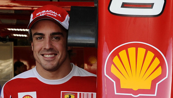 Пилот Ferrari Формулы-1 Фернандо Алонсо