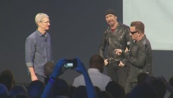 U2 представила новый альбом на презентации Apple. Видео