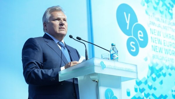 Александр Квасьневский на 11-й ежегодной встрече YES, Киев, 11 сентября 2014