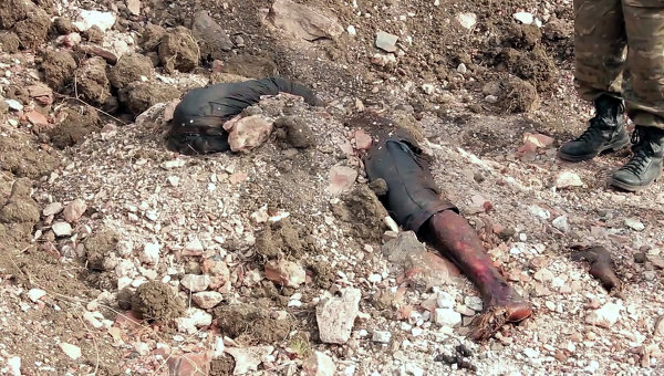Под Донецком найдены захоронения мирных жителей
