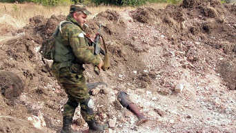 Под Донецком найдены захоронения мирных жителей. Архивное фото