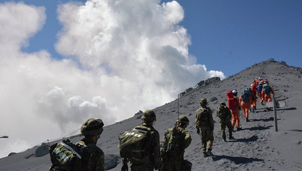 Спасательная операция на горе Онтакэ в Японии