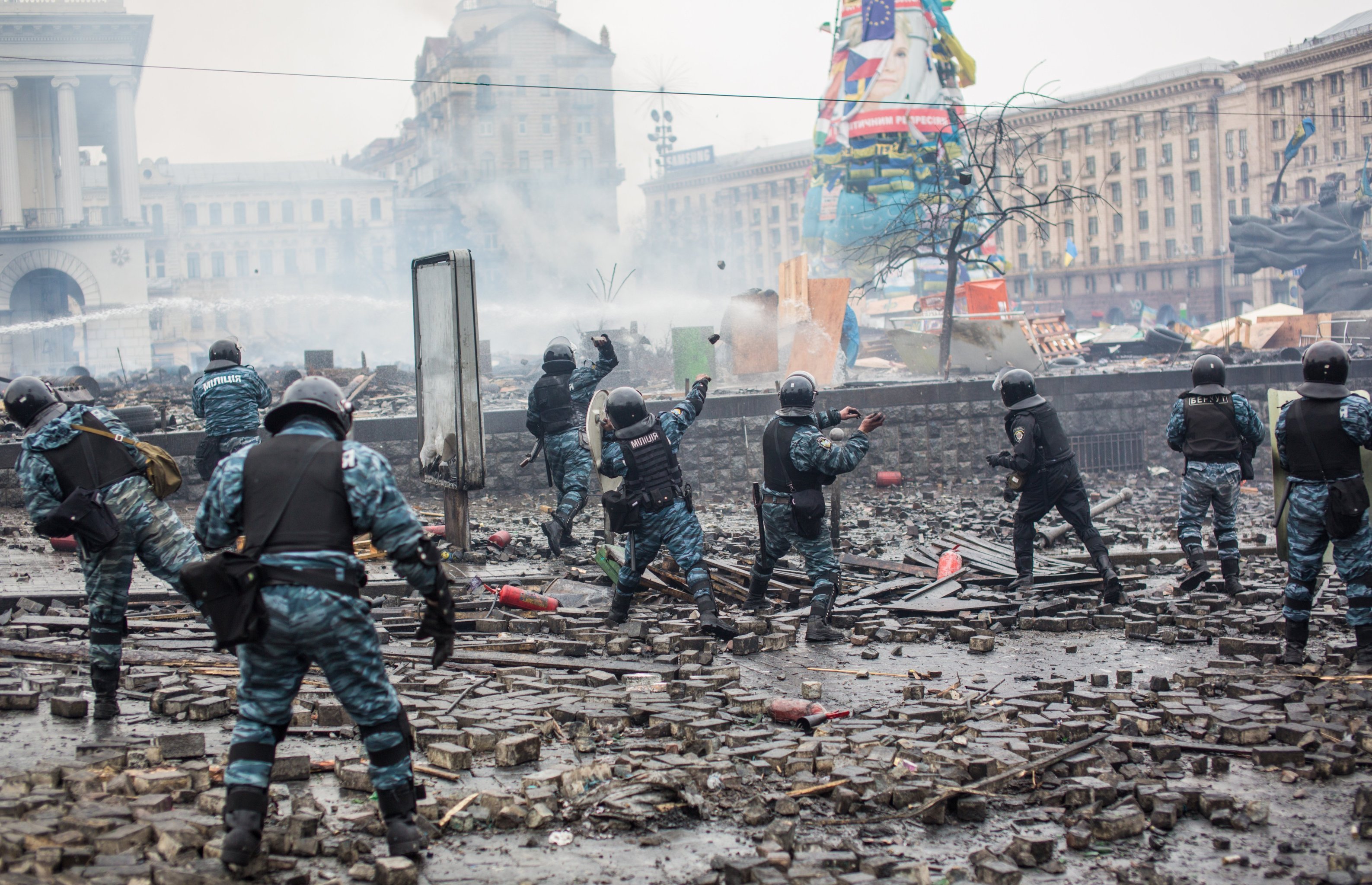 Последние новости 1 февраля. Майдан на Украине в 2014 Беркут. Беркут 20 февраля 2014 на Майдане.