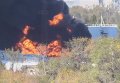 В результате боев в аэропорту Донецка загорелись резервуары с топливом. Видео
