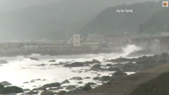 Тайфун Фанфон в Японии. Видео