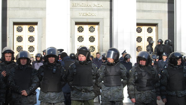 Милиция у здания Верховной Рады, 20 октября 2014