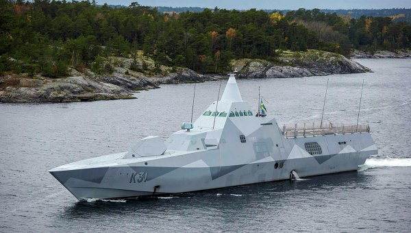 Поиски иностранной подводной лодки в водах Швеции