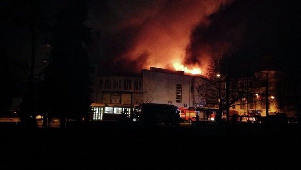Пожар в кинотеарте Жовтень в Киеве