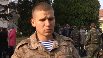 В Черновцы вернулись 48 десантников из зоны АТО
