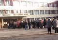 Луганск Люди пришли на выборы