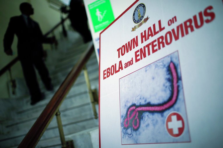 Распространение вируса Эбола в мире