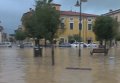 В Италии сильные дожди привели к разливам рек и наводнению. Видео