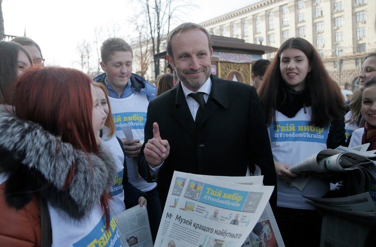 Глава МИД Дании прогулялся в Киеве по Майдану